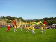 �� �@ �U �� �j �� ��